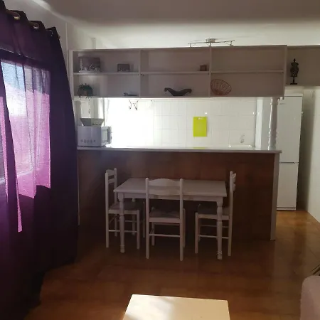 Apartamento Florida Izquierda * 阿罗纳